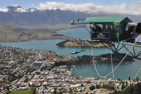 Justin Sytsma, Bungy Jumping, Queenstown, New Zealand.